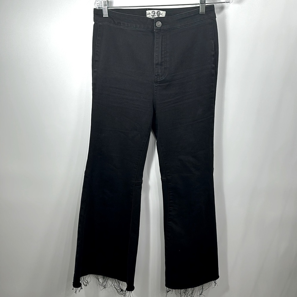 Free People black high-rise crop flare raw hem jeans size 29